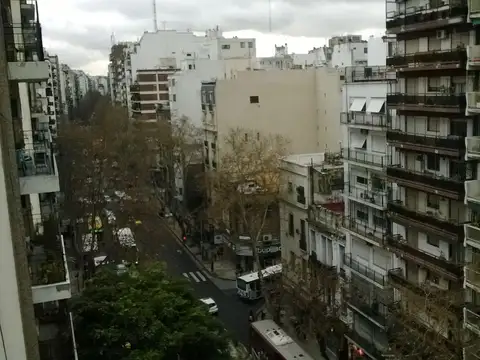 avenidas pueyrredon 1100, Piso 9