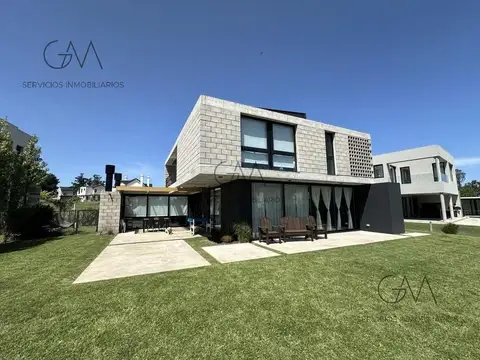 Casa en alquiler de temporada en Rumenco joven.