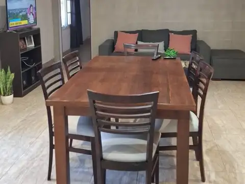 Casa 3 ambientes con 1 baño