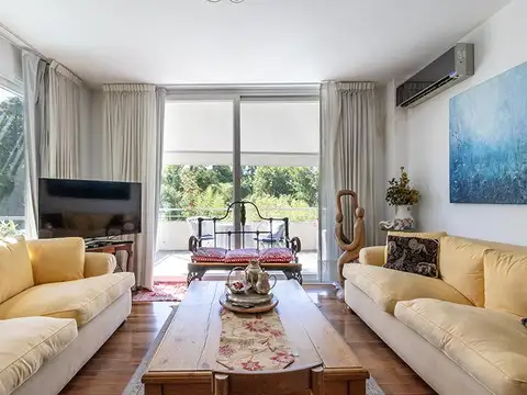 Palmas de la Bahia , Departamento 4 Ambientes con Parrilla