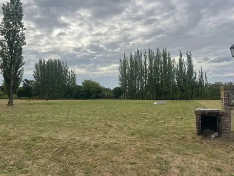 Venta Amplio Lote Barrio Cerrado Los Girasoles De Lujan