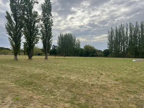 Venta Amplio Lote Barrio Cerrado Los Girasoles De Lujan