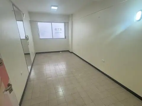 Oficina en Venta 45 años