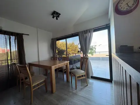 DEPARTAMENTO 3 AMB CON COCHERA Y TERRAZA PROPIA  