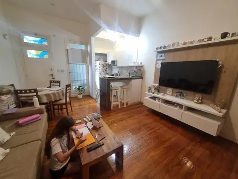 PH - 2 AMB C/FRENTE HECHO A NUEVO IMPECABLE BAJAS EXPENSAS