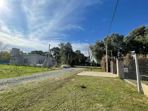 Terreno en Venta en Loma Verde, USD 38.000