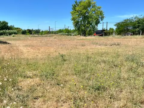 Terreno en Venta en Villa Elvira, USD 15.000