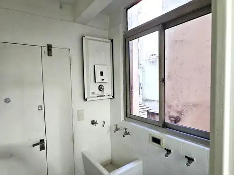 Departamento en Alquiler en Caballito Sur, $ 800.000