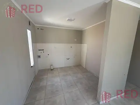 Casa 5 ambientes con 1 baño