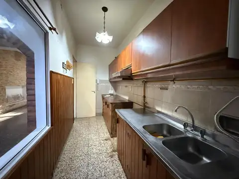 Casa 3 ambientes con 2 baños