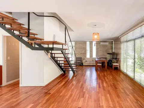 Depto Tipo Casa en Alquiler 50 años