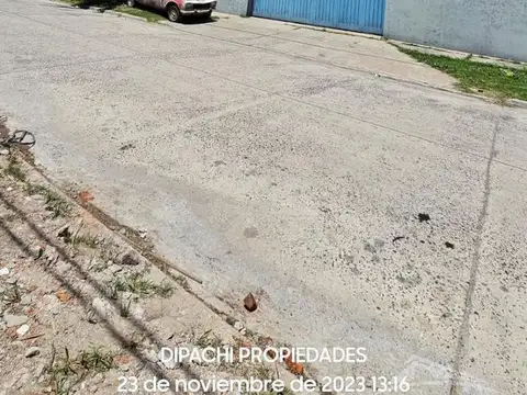 Galpon en Venta en Luis Guillon, USD 249.000