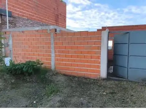 VENTA DE CASA EN CONSTRUCCION 