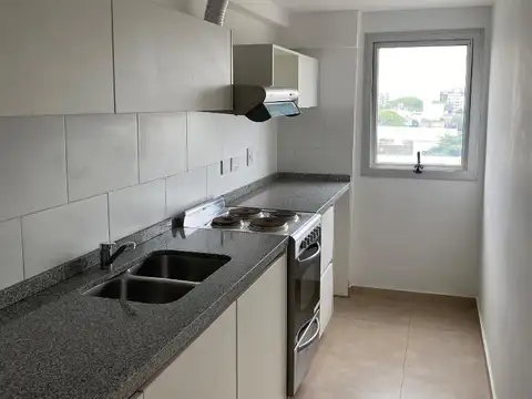 Departamento en Alquiler en Ituzaingo Norte, $ 650.000