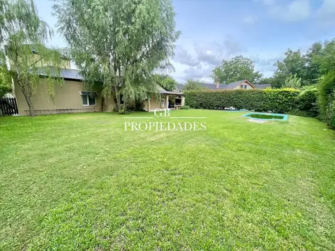 Alquiler de Casa 5 AMBIENTES en Santa Silvina, Pilar