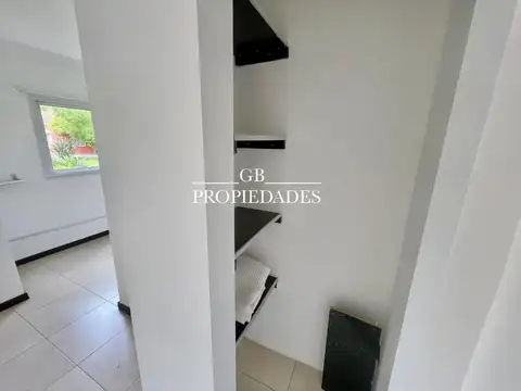 Casa en Alquiler en Santa Silvina, USD 1.000