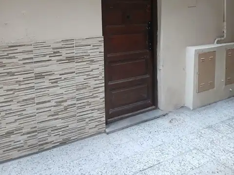 Depto Tipo Casa en Venta de 2 ambientes