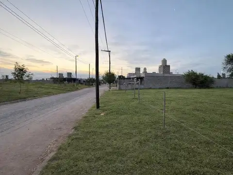 Terreno en Venta en Villa Cornu, USD 11.990