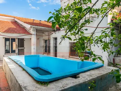 Casa de 4 ambientes en Lanús Este