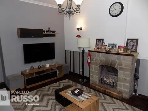 Casa 3 ambientes con 1 baño