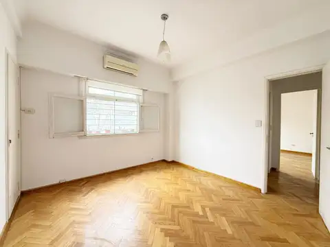 Depto Tipo Casa en Venta 76 años
