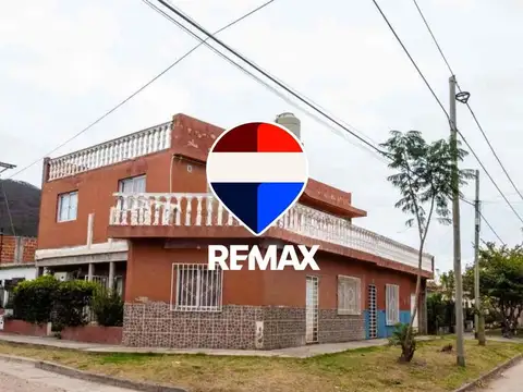 CASA VENTA + DEPARTAMENTO + LOCAL APTA CREDITO