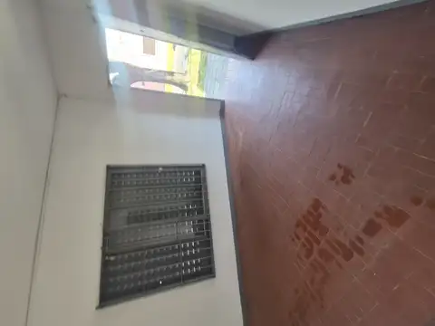 Depto Tipo Casa en Alquiler de 3 ambientes