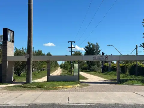 Terreno en Venta en Arroyo Leyes, USD 28.000