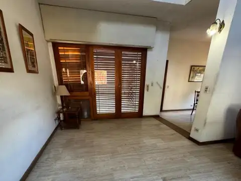 Amplia Casa en Calle 23 y 30