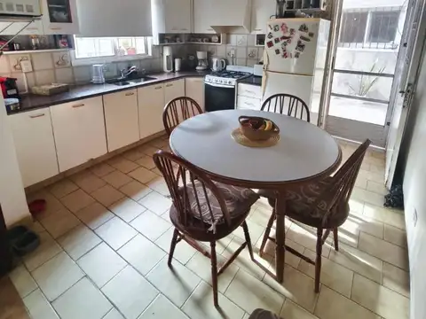 Depto Tipo Casa en Venta en Jose Leon Suarez, USD 93.000