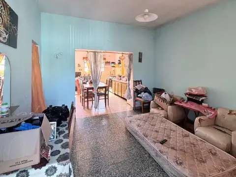 Casa 3 ambientes con 2 baños