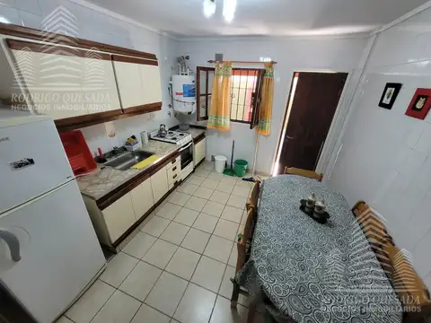 Depto Tipo Casa en Venta con 1 cocheras