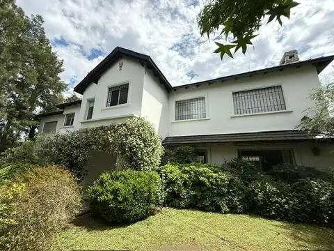 Casa en Venta de 5 dormitorios