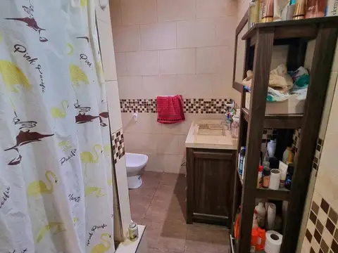 Depto Tipo Casa 4 ambientes con 2 baños