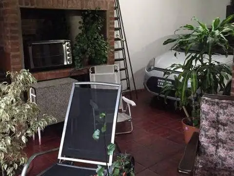 Casa en Venta en Monte Grande, USD 200.000