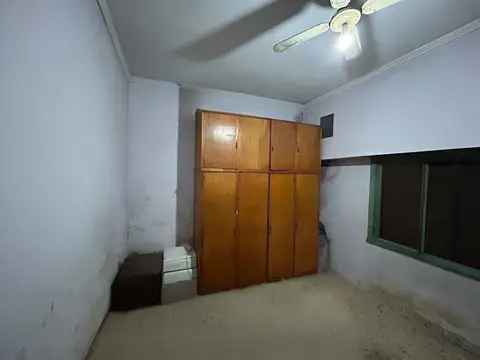 Depto Tipo Casa en Venta en Flores, USD 63.000
