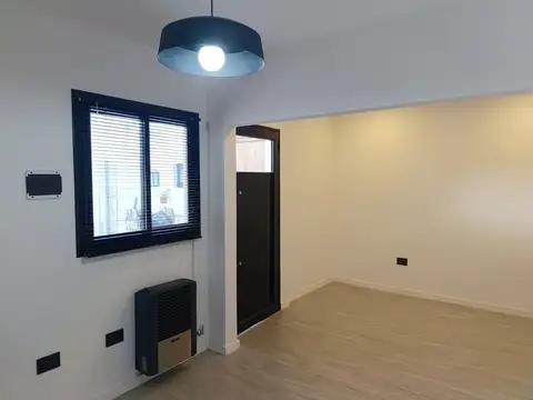 Depto Tipo Casa en Venta de Monoambiente