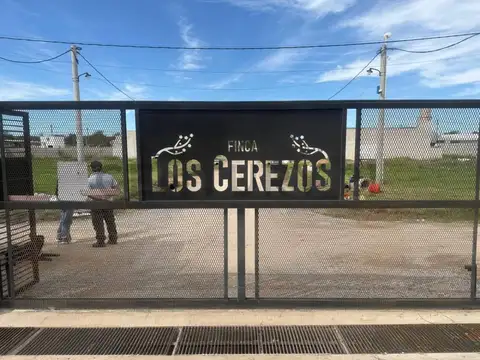 Venta de lote en Los Cerezos I