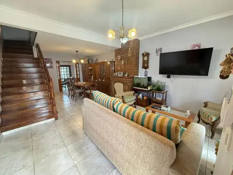 Casa en Venta en Villa Adelina, USD 169.000