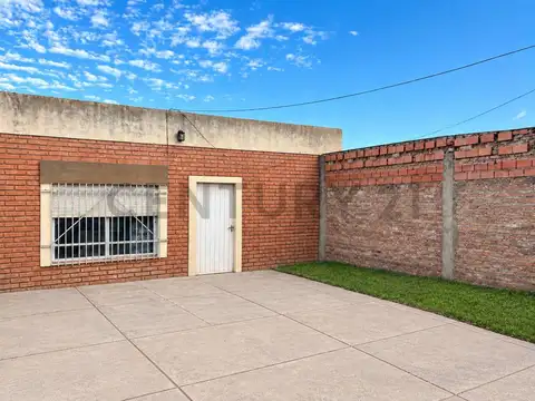 MATHEU 400, Piso 0