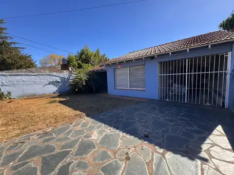 Casa en Venta en Burzaco, USD 97.000