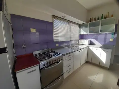 Departamento 5 ambientes con 2 baños