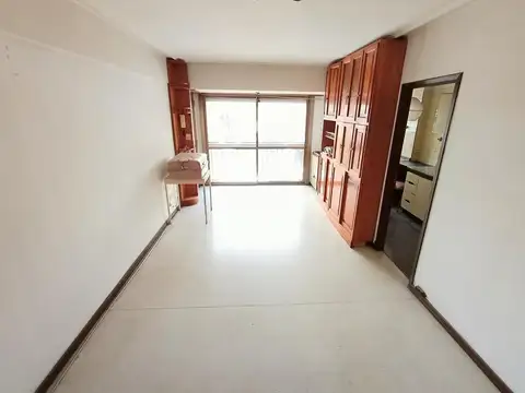 VENTA DEPARTAMENTO 3 AMBIENTES AL FRENTE CON BALCON NEPTUNO