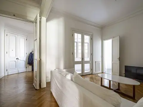 Departamento en Venta de 6 ambientes