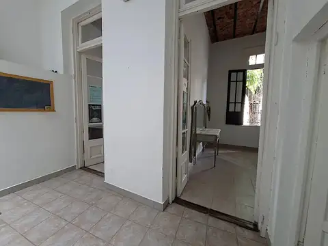 Depto Tipo Casa 7 ambientes con 2 baños