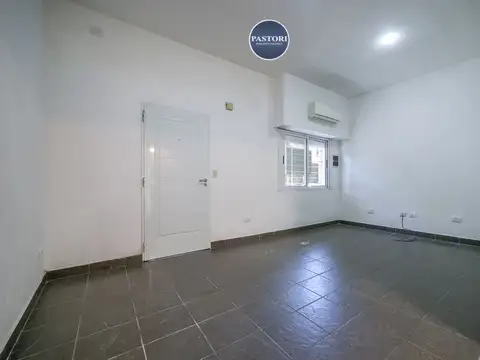 Depto Tipo Casa en Venta de 2 ambientes