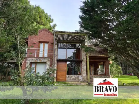 Los Condores e/ Guiraldez y Williams 100