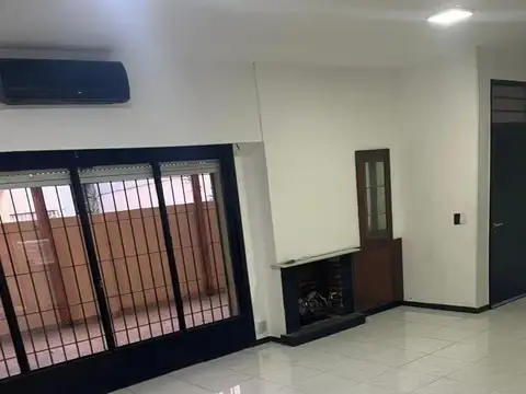 PH en alquiler - 4 Dormitorios 2 Baños - Villa Urquiza