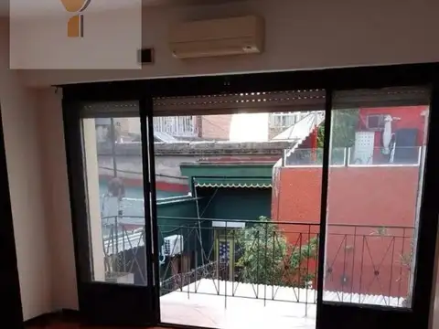 Depto Tipo Casa en Alquiler de 4 dormitorios