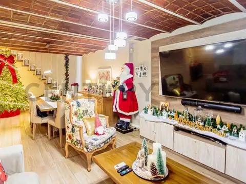 Casa en Venta en Saavedra, USD 430.000